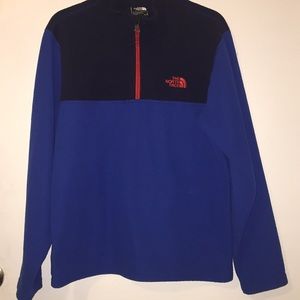 The north face fleece half zip sweater